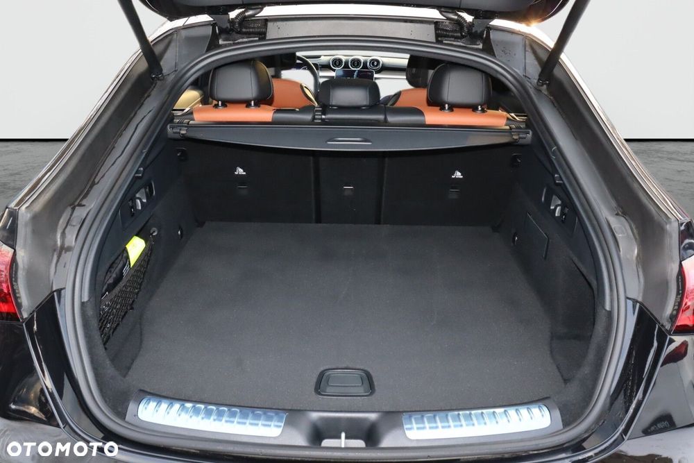 Mercedes-Benz GLC - 16