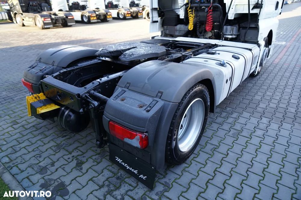 MAN TGX 18.440 / XLX / MEGA / MANUAL / PLATĂ JOSĂ - 15