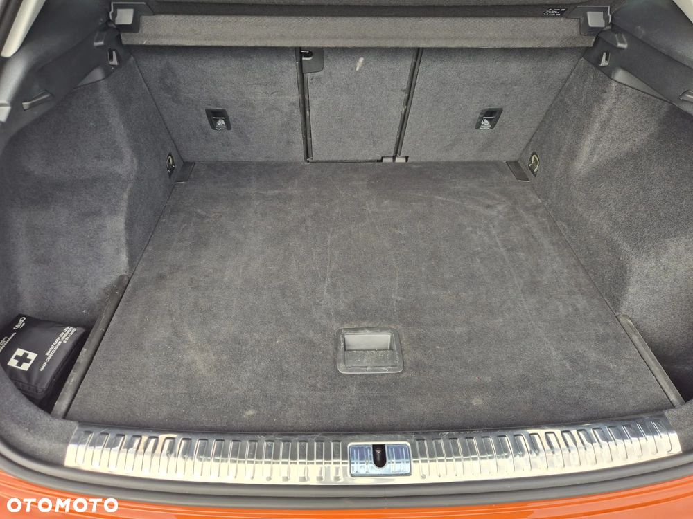 Audi Q3 - 22