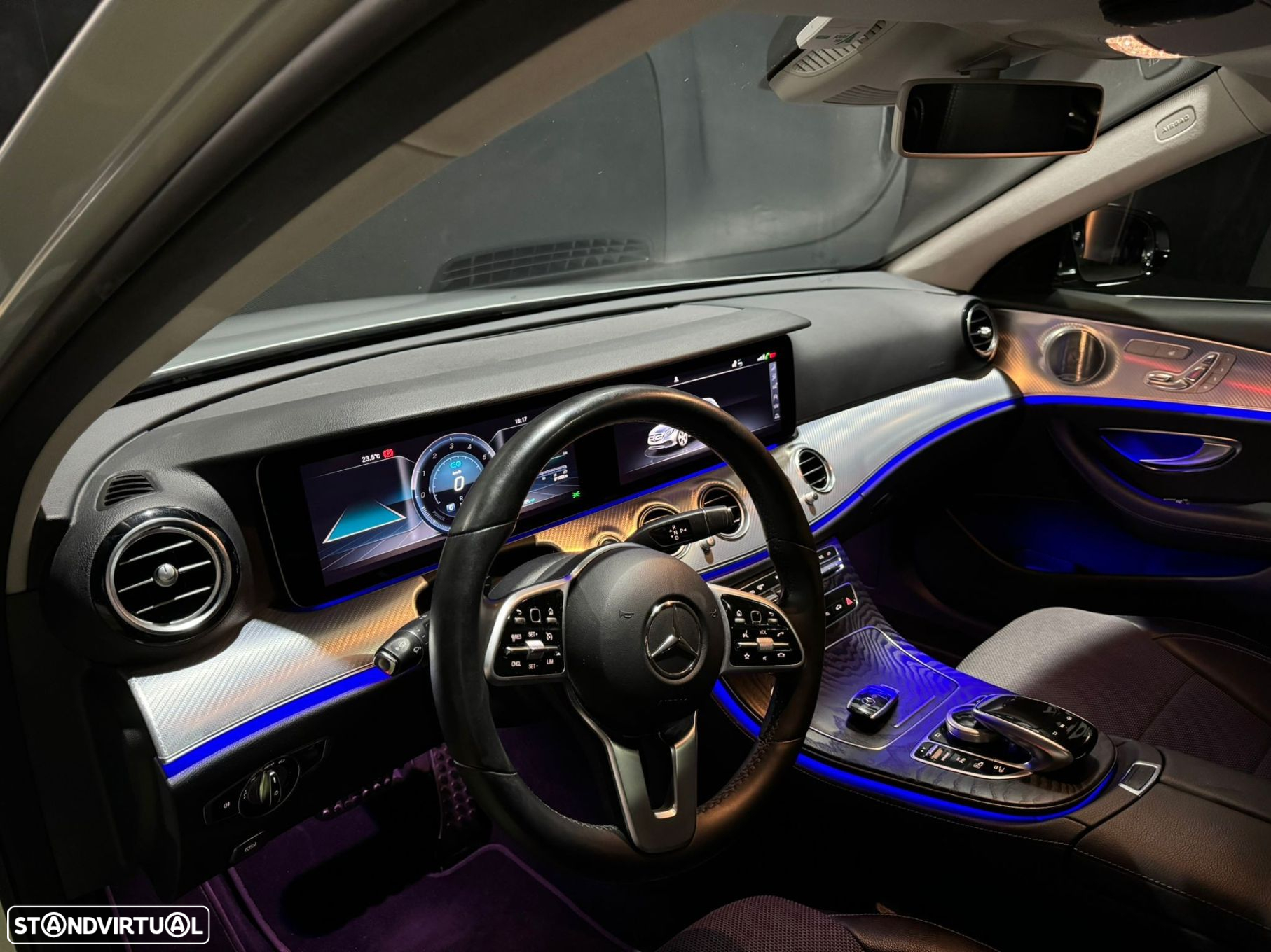 Mercedes-Benz E 300 - 32