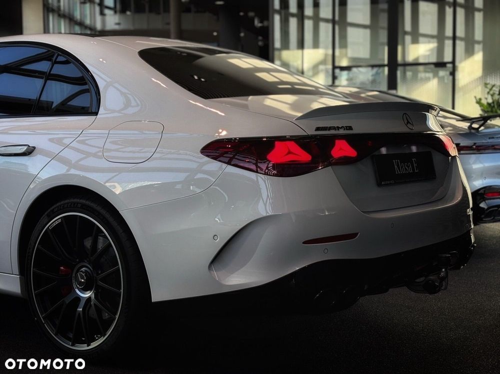 Mercedes-Benz Klasa E - 7