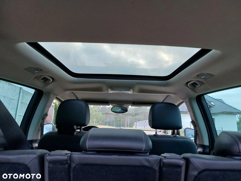 Opel Zafira - 8