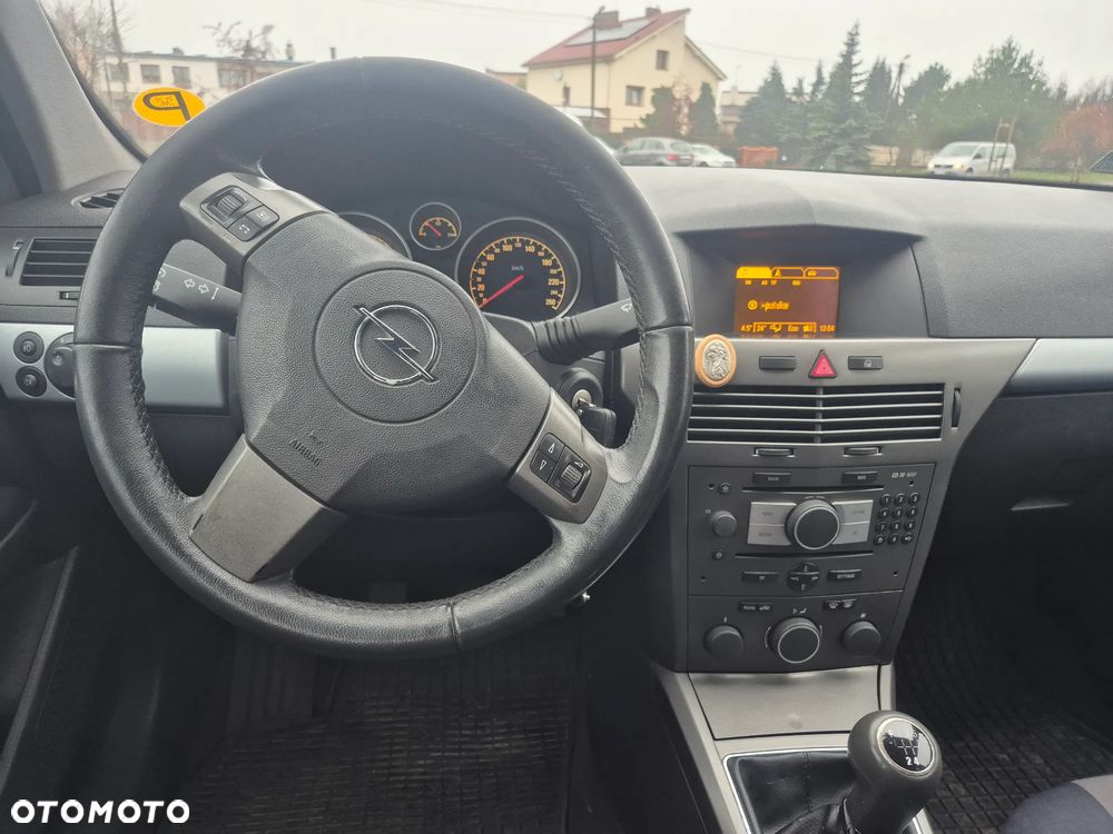 Opel Astra 1.6 - 8