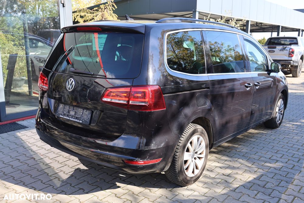 Volkswagen Sharan 2.0 TDI DSG BlueMotion Technology Highline - 3