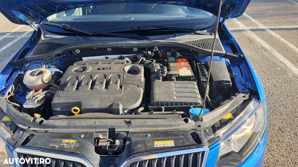 Skoda Octavia 1.6 TDI (Green tec) Style - 11