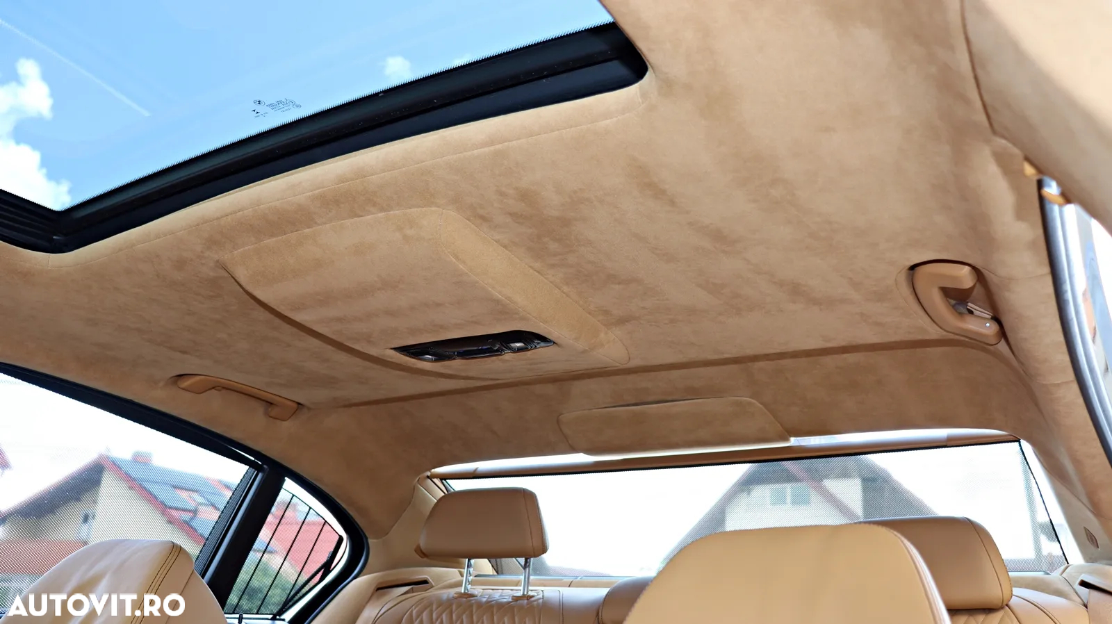 BMW Seria 7 740e iPerformance - 21