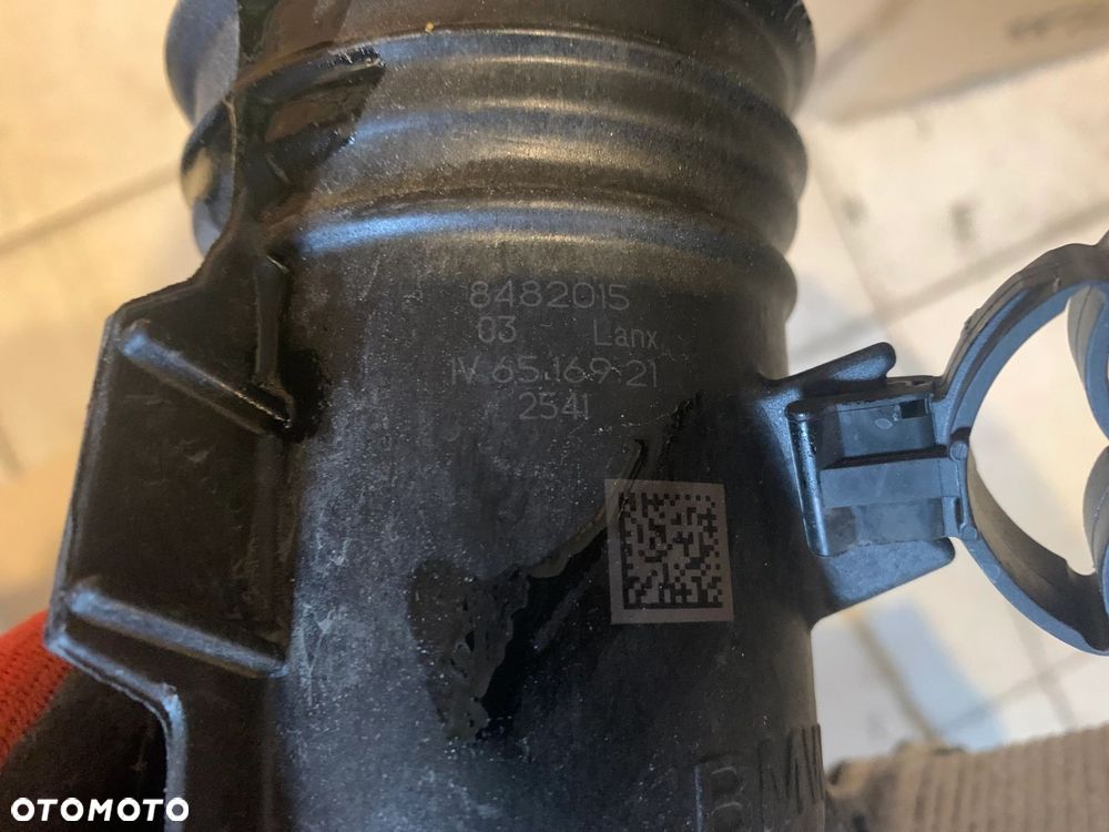 CHŁODNICZKA OBUDOWA FILTRA OLEJU BMW G20 G21 G22 G23 G26 G30 G31 G01 G02 - 6