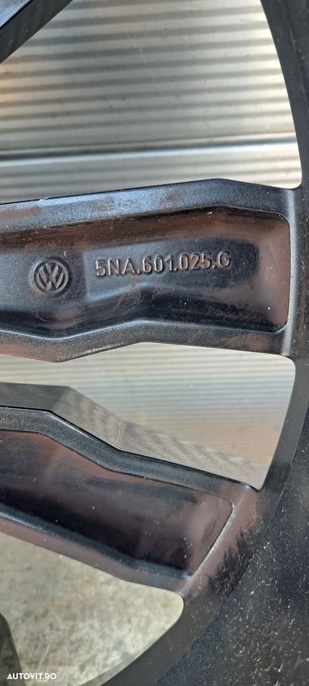 Janta aliaj 20 Volkswagen Tiguan 2 - 3