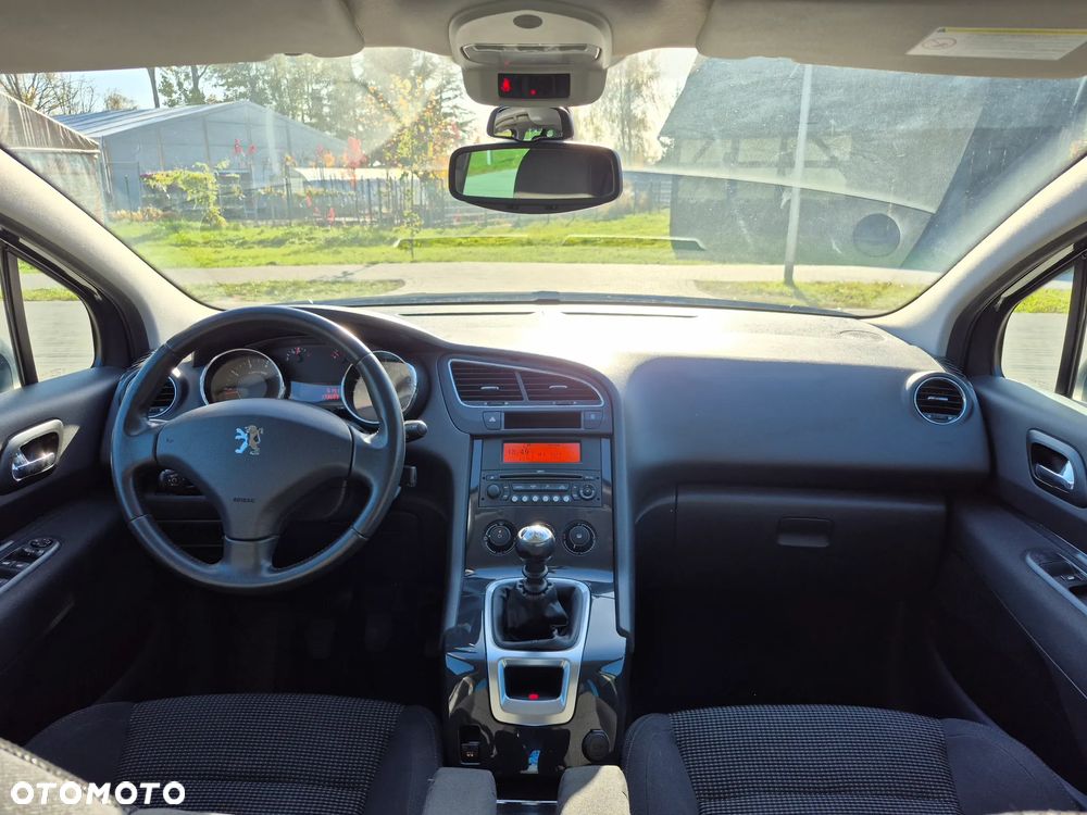 Peugeot 5008 1.6 THP Premium - 13