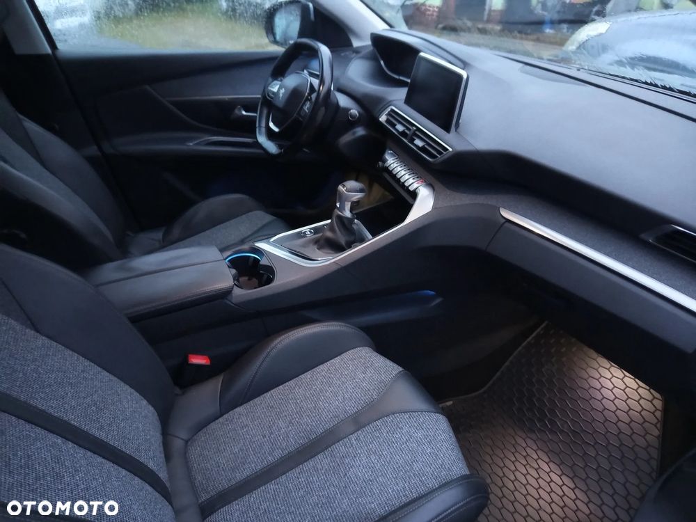 Peugeot 3008 - 4