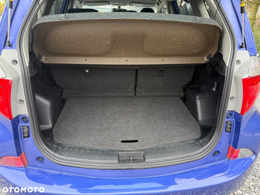 Toyota Verso S 1.33 VVT-i - 25