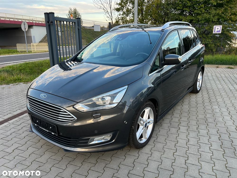 Ford Grand C-MAX - 1