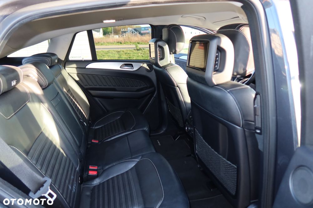 Mercedes-Benz GLE 350 d 4Matic 9G-TRONIC AMG Line - 11
