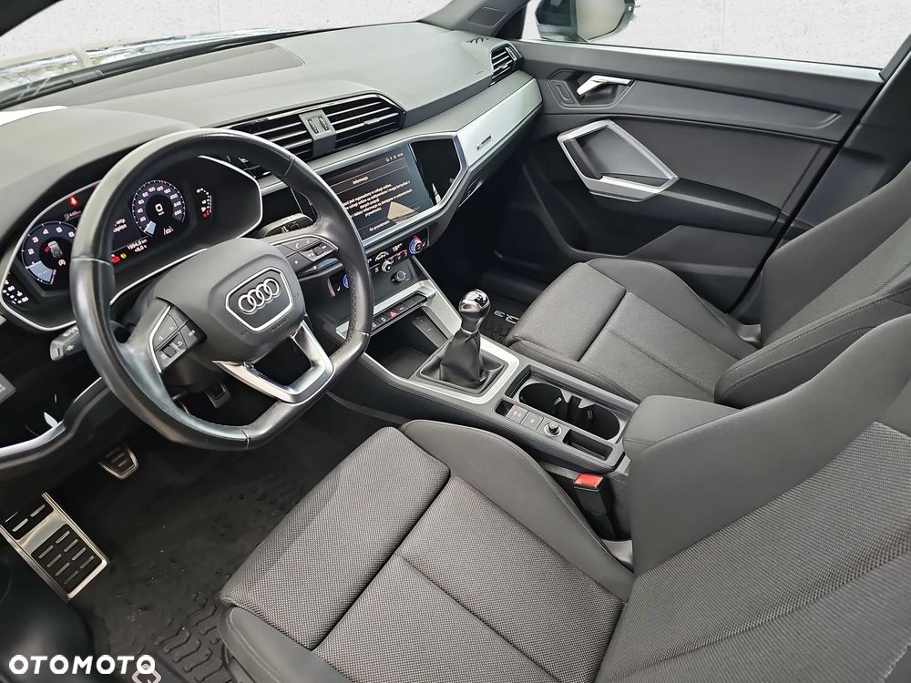 Audi Q3 35 TFSI - 13