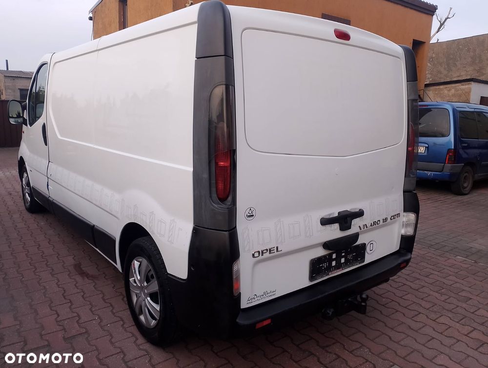Opel Vivaro - 17