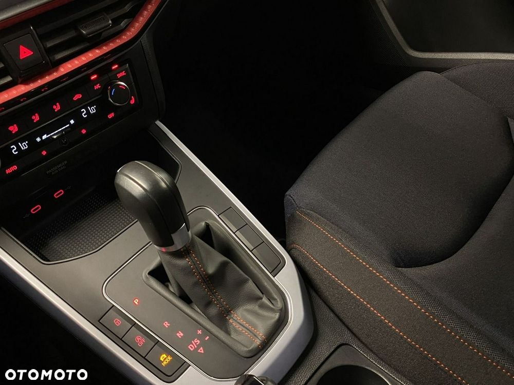 Seat Arona - 32
