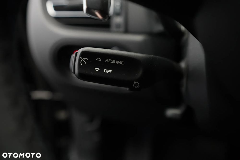 Porsche Macan Standard - 15