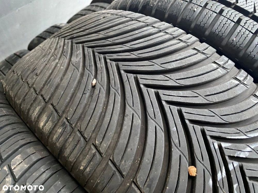 235/40r19 BfGoodrich AllSeason_6,8mm_2szt_(196) - 3