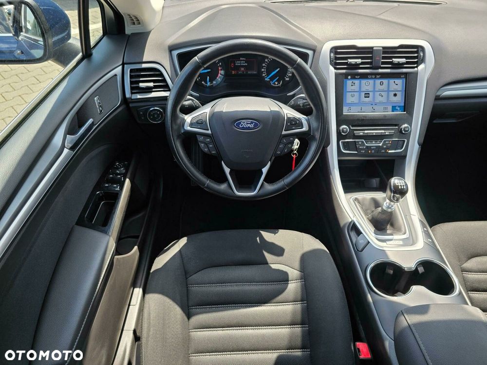 Ford Mondeo 1.5 EcoBoost Trend - 13