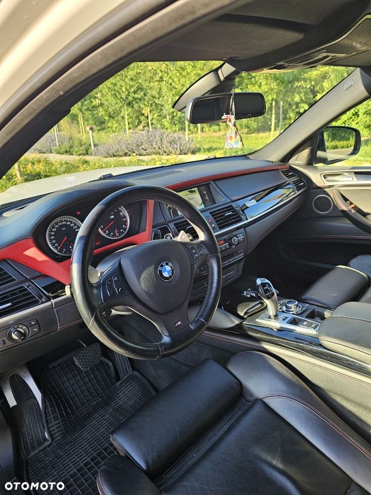 BMW X6M - 15