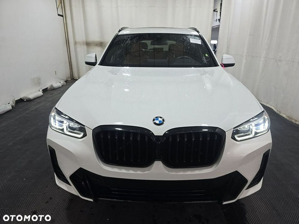 BMW X3 2024 photo 2
