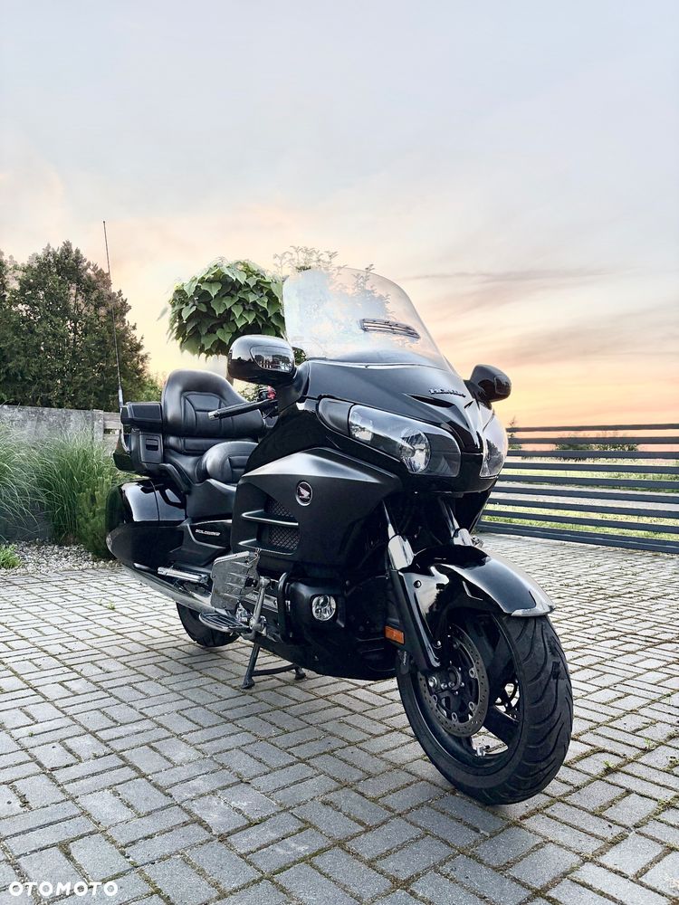 Honda GL - 1