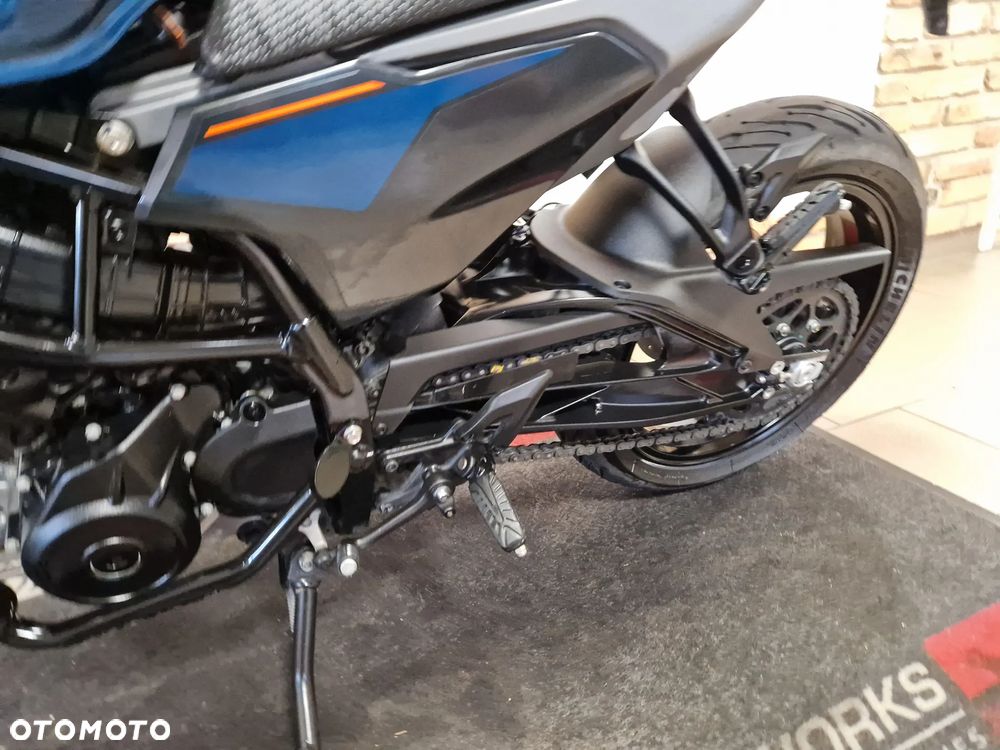 KTM Duke 125 - 18