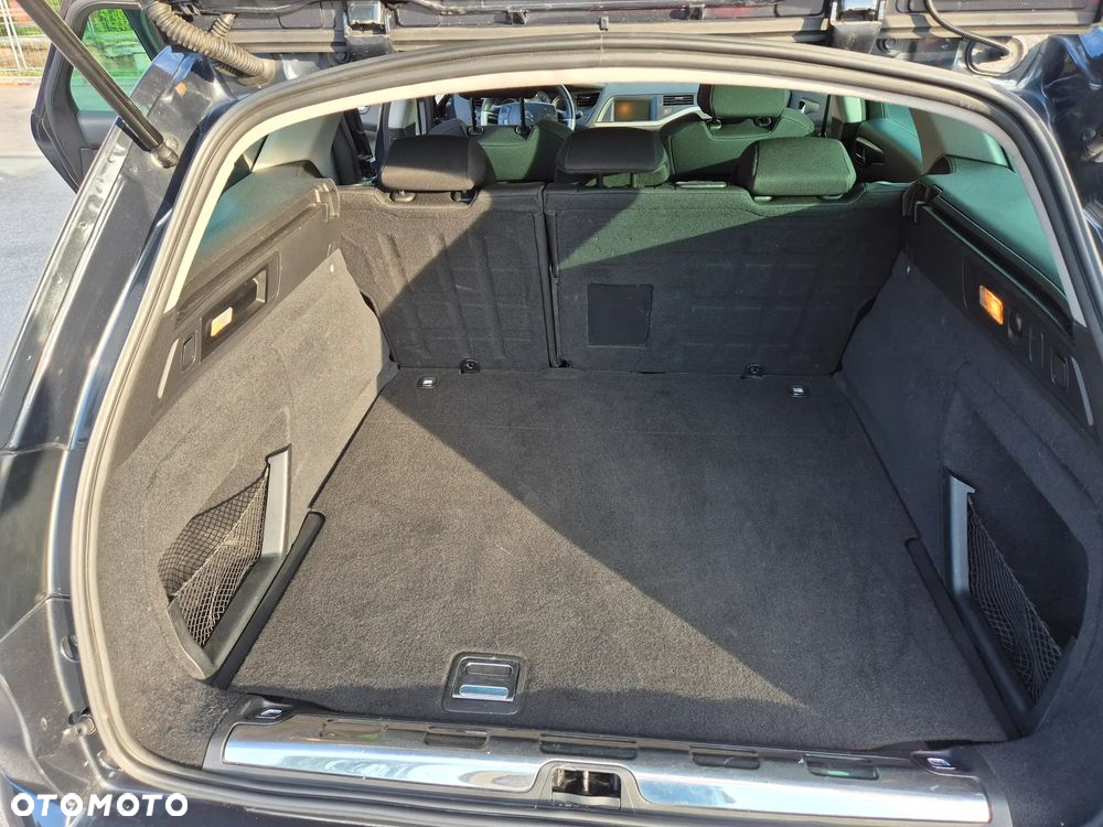 Citroën C5 2.0 HDi Dynamique Equilibre Navi - 9