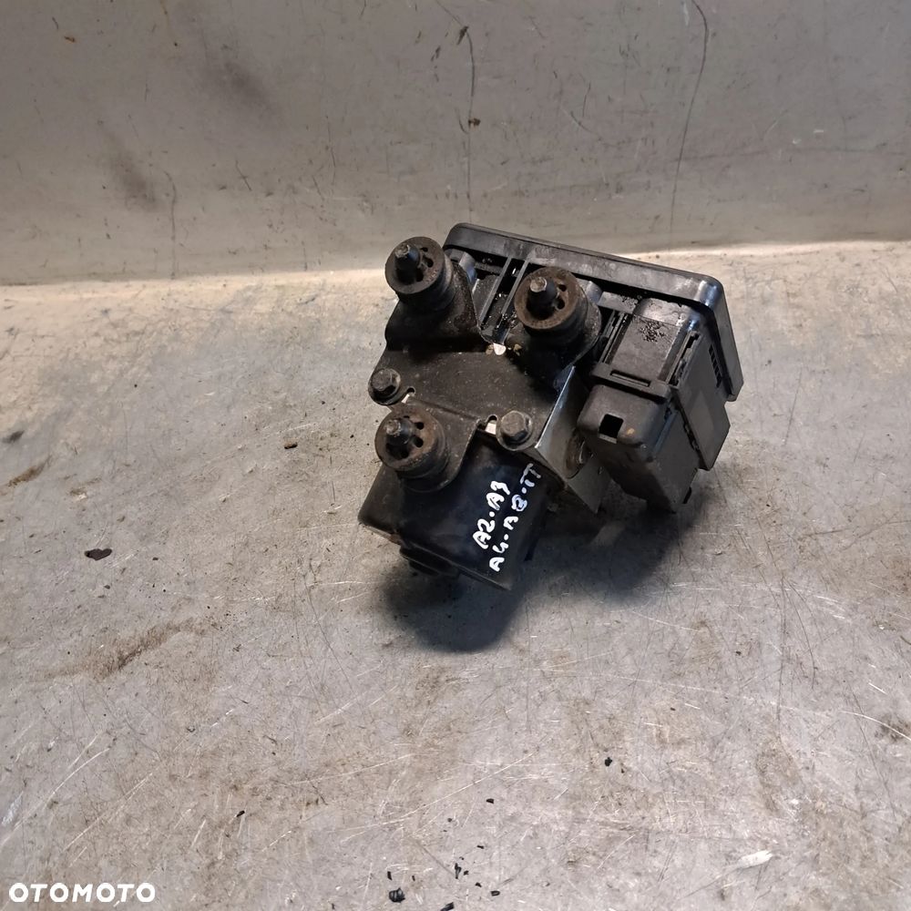 AUDI VW POMPA ABS STEROWNIK 1K0 614 517H 1K0 907 379K - 2