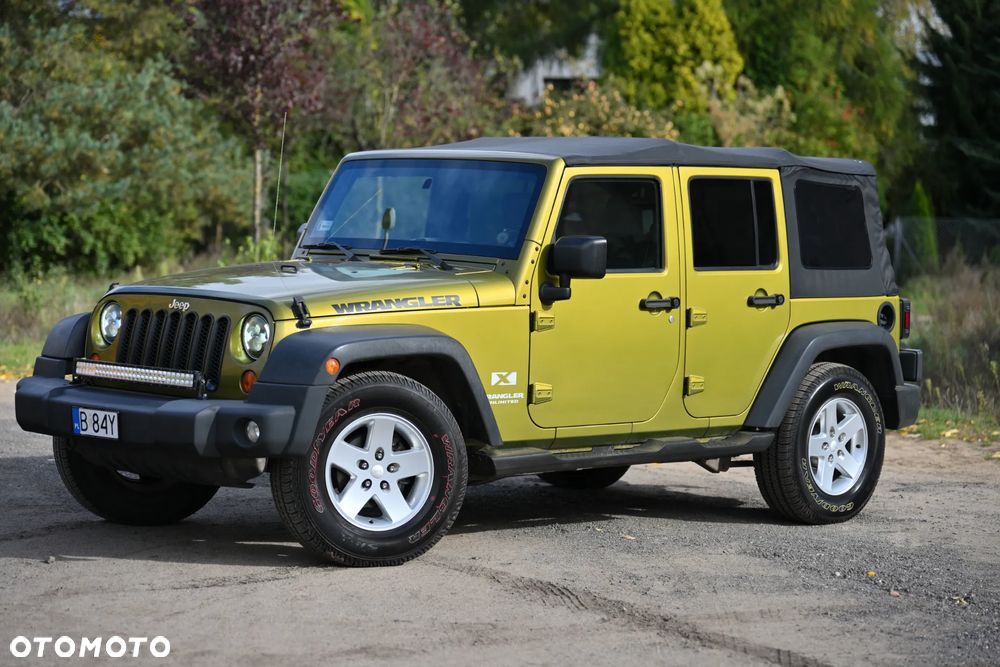 Jeep Wrangler Unlimited 3.8 Sahara - 10