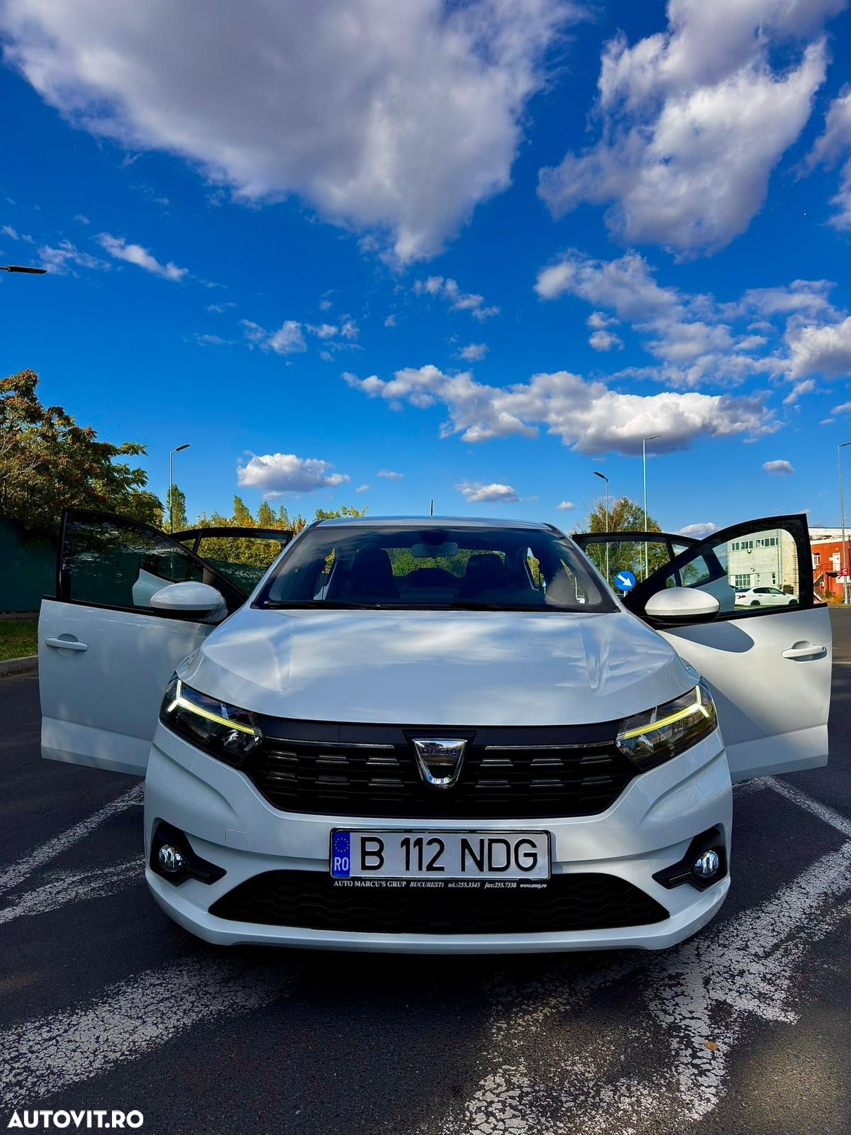 Dacia Logan TCe 90 MT6 Comfort - 3