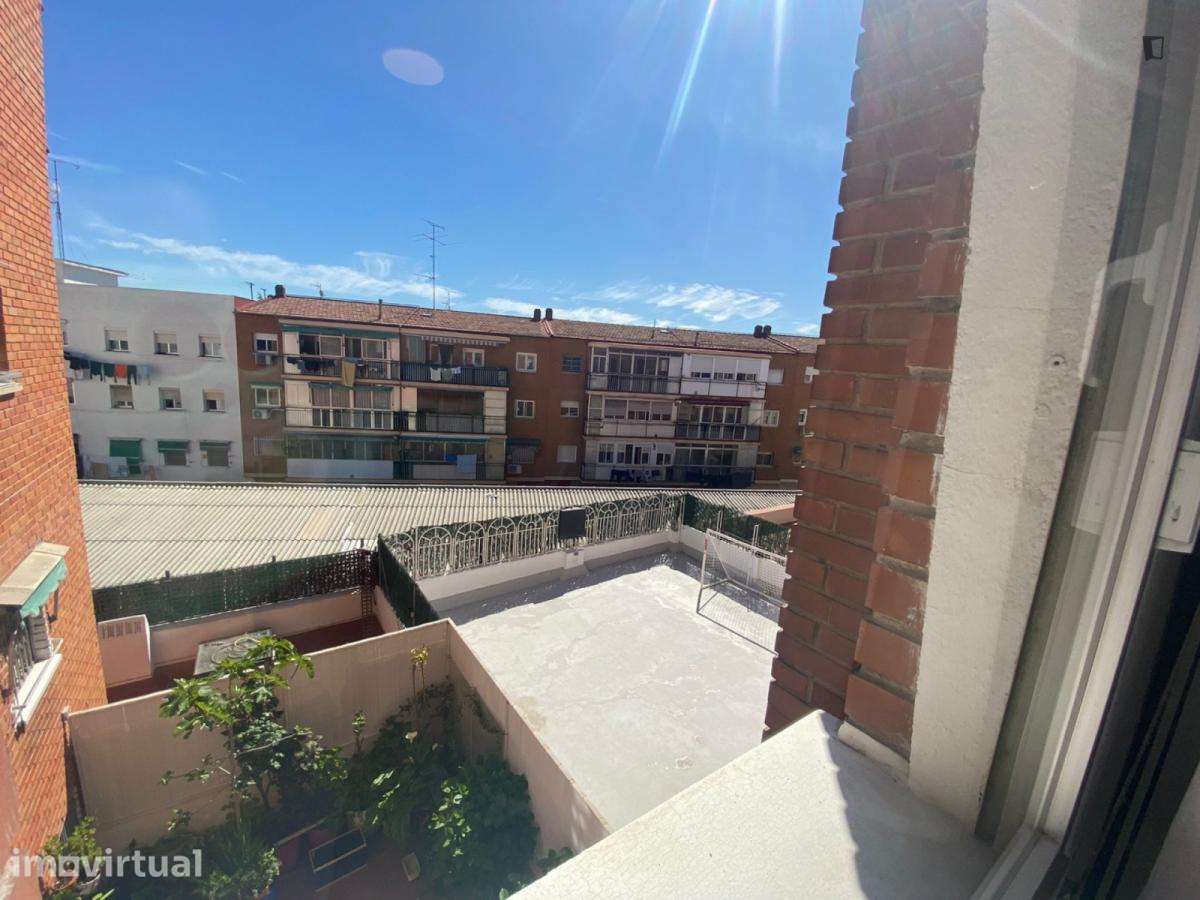 Quarto - localizado em Arroios Lisbon - Grande imagem: 3/12