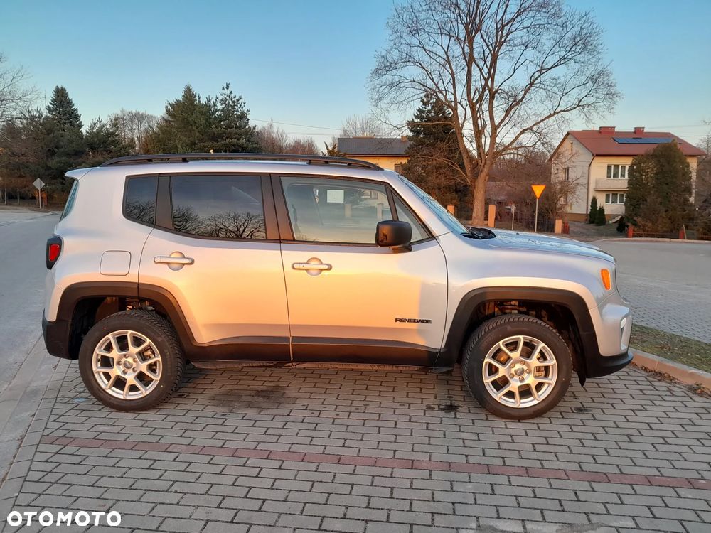 Jeep Renegade - 2