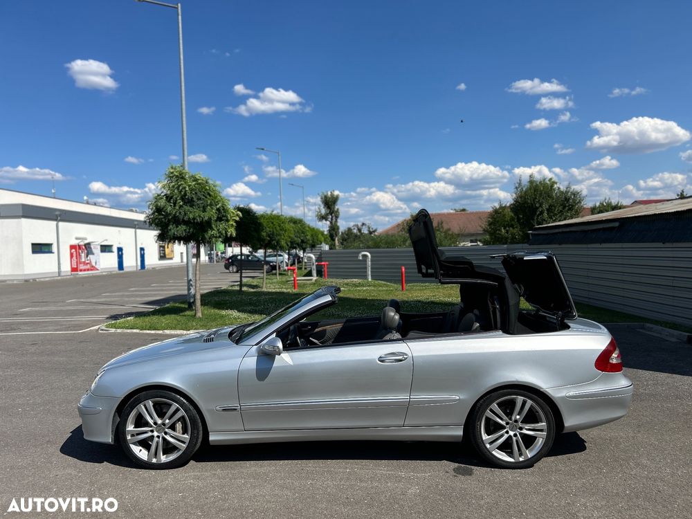Mercedes-Benz CLK 320 CDI 7G-TRONIC Elegance DPF Cabriolet - 8
