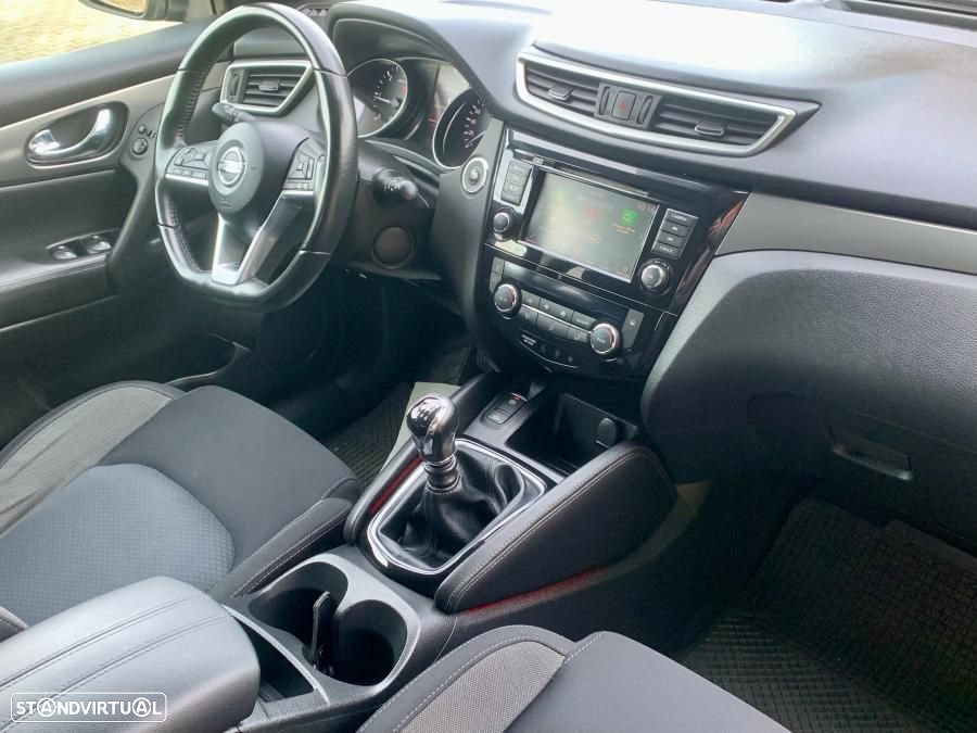 Nissan Qashqai 1.5 dCi N-Connecta J18 - 5