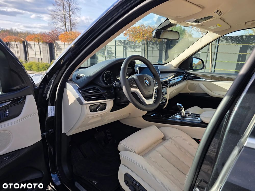 BMW X5 xDrive30d - 14