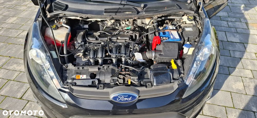 Ford Fiesta 1.25 Champions Edition - 18