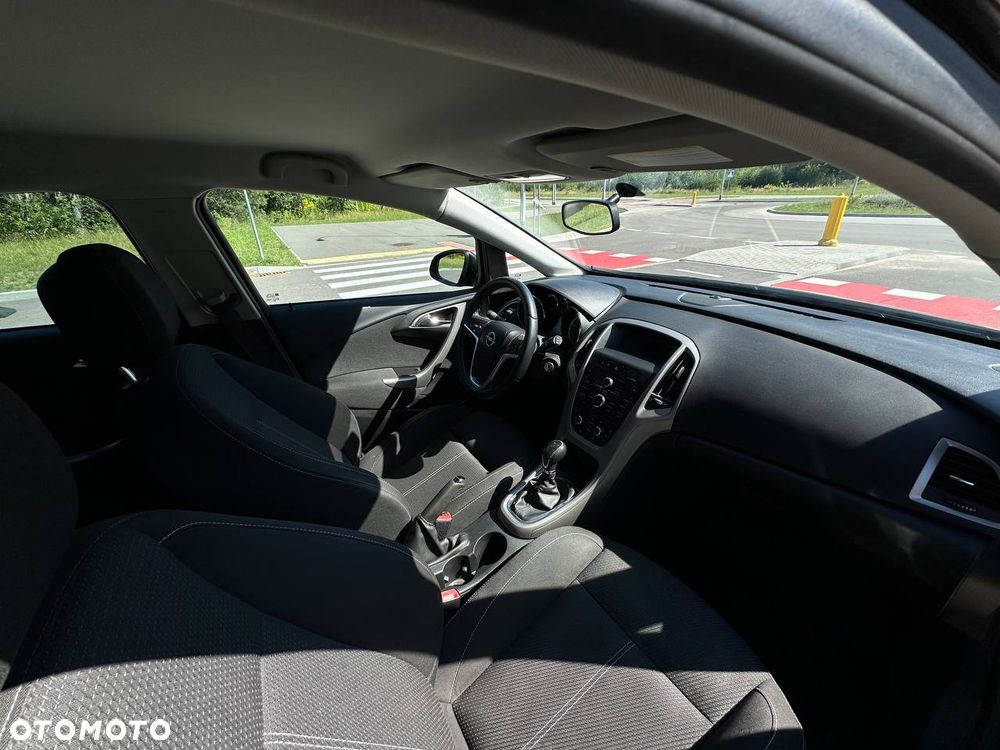 Opel Astra 1.4 Turbo Selection - 6
