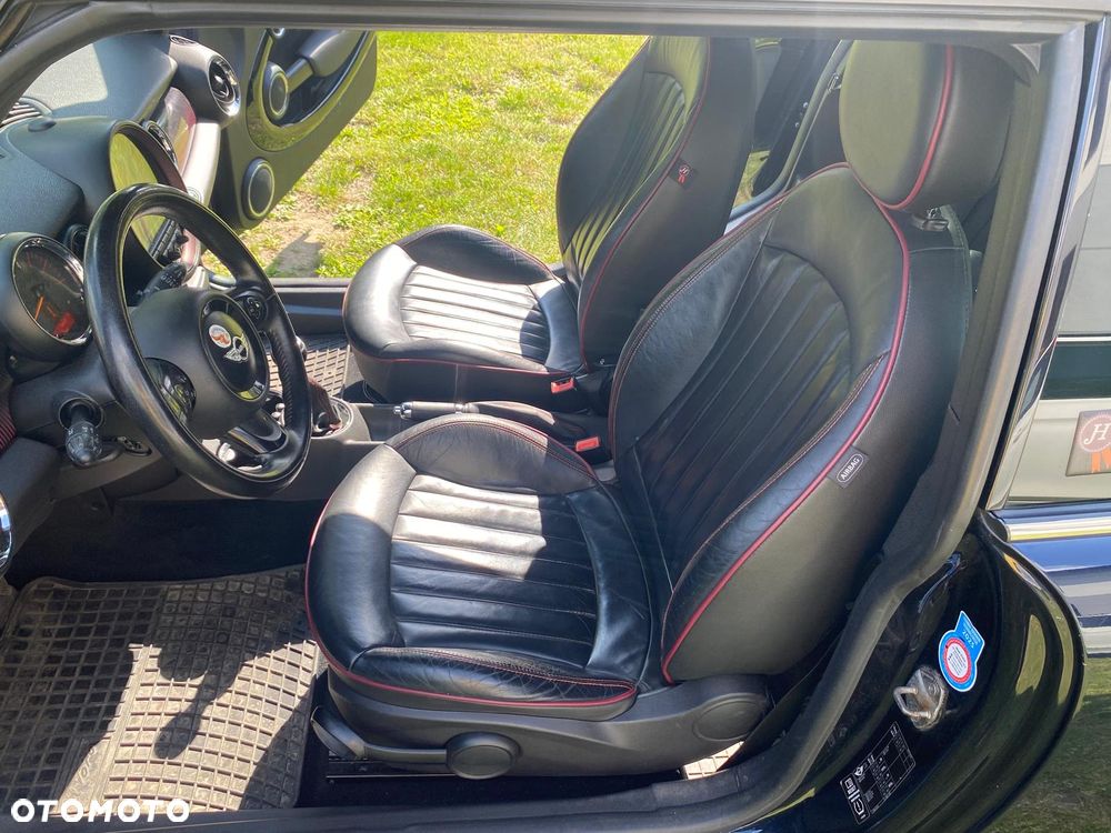 MINI Clubman Cooper D - 16