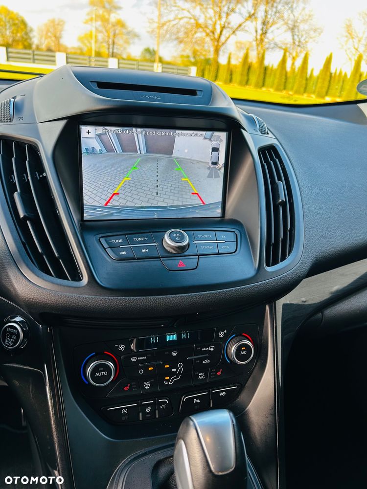 Ford Kuga 2.0 TDCi 4x4 Titanium - 20