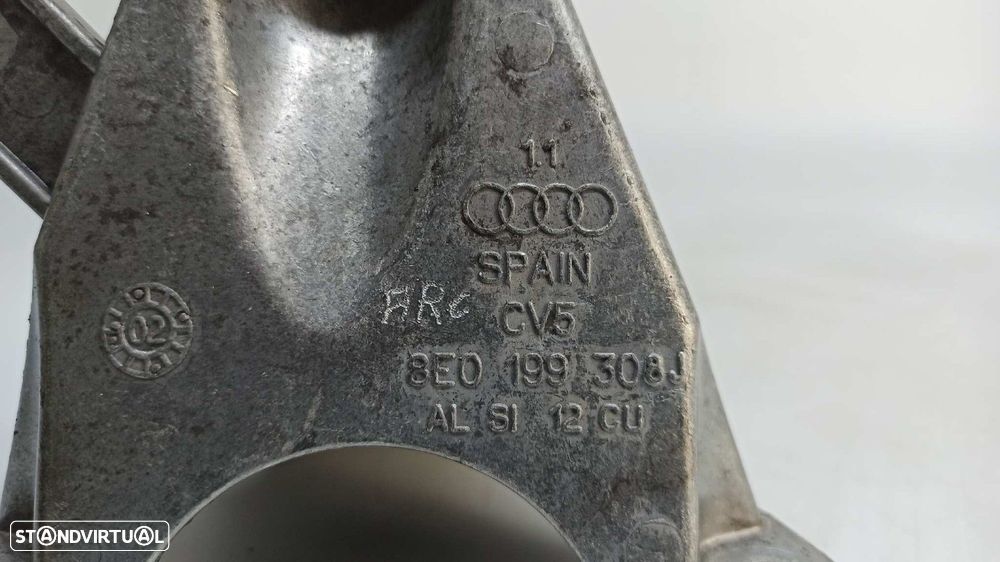 APOIO DO MOTOR ESQUERDO AUDI A4 CABRIO (8H) 2.5 TDI - 2