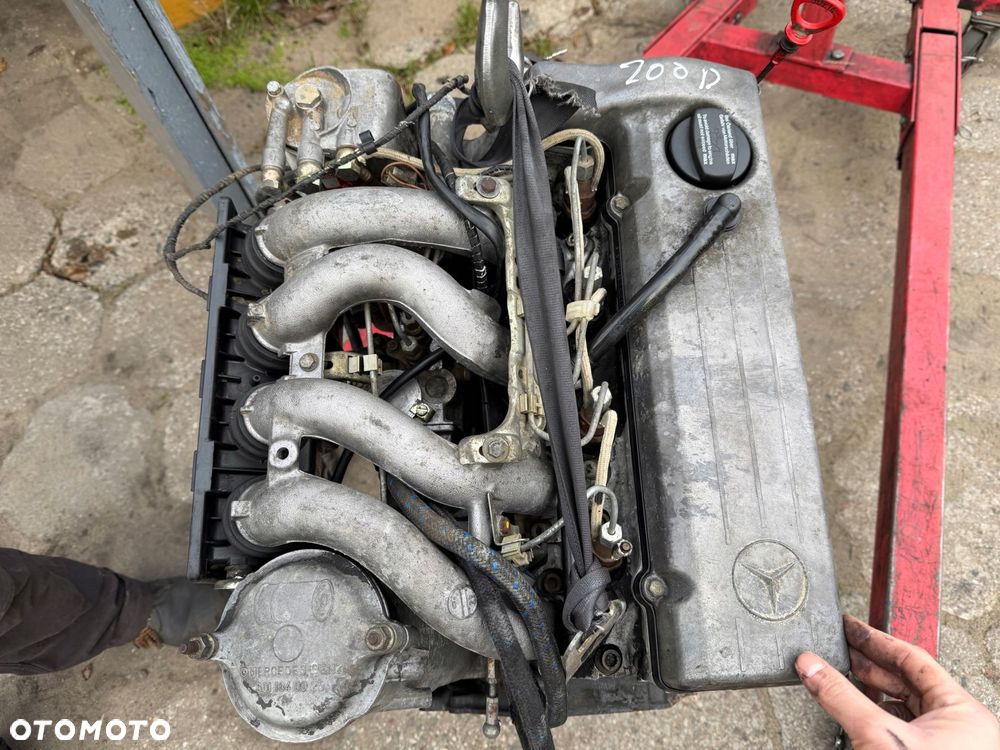 silnik kompletny mercedes e w124 190 w201 200d 2.0 d om601 75km wózek widło - 4