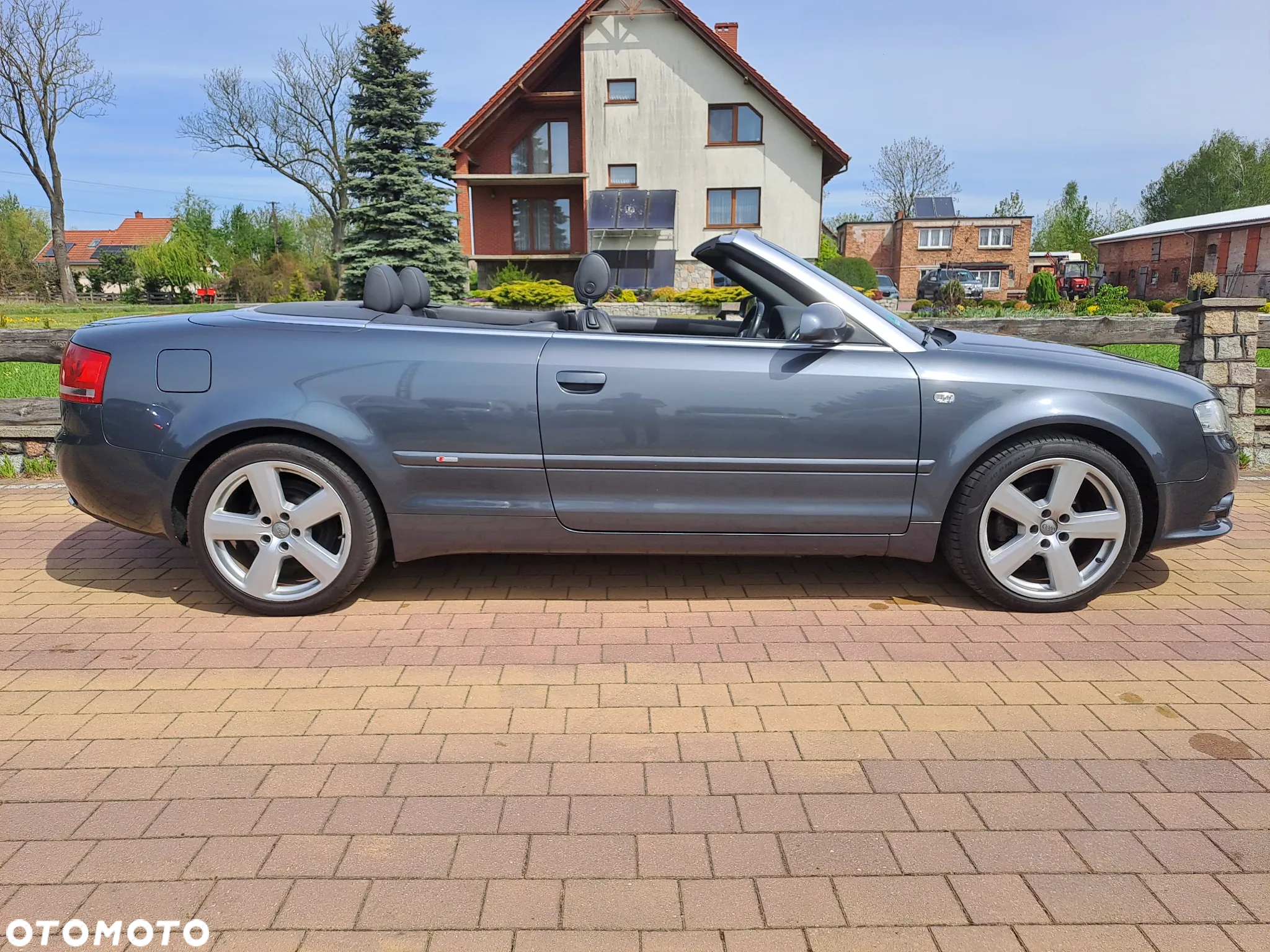Audi A4 Cabriolet 2.0 TDI DPF - 10