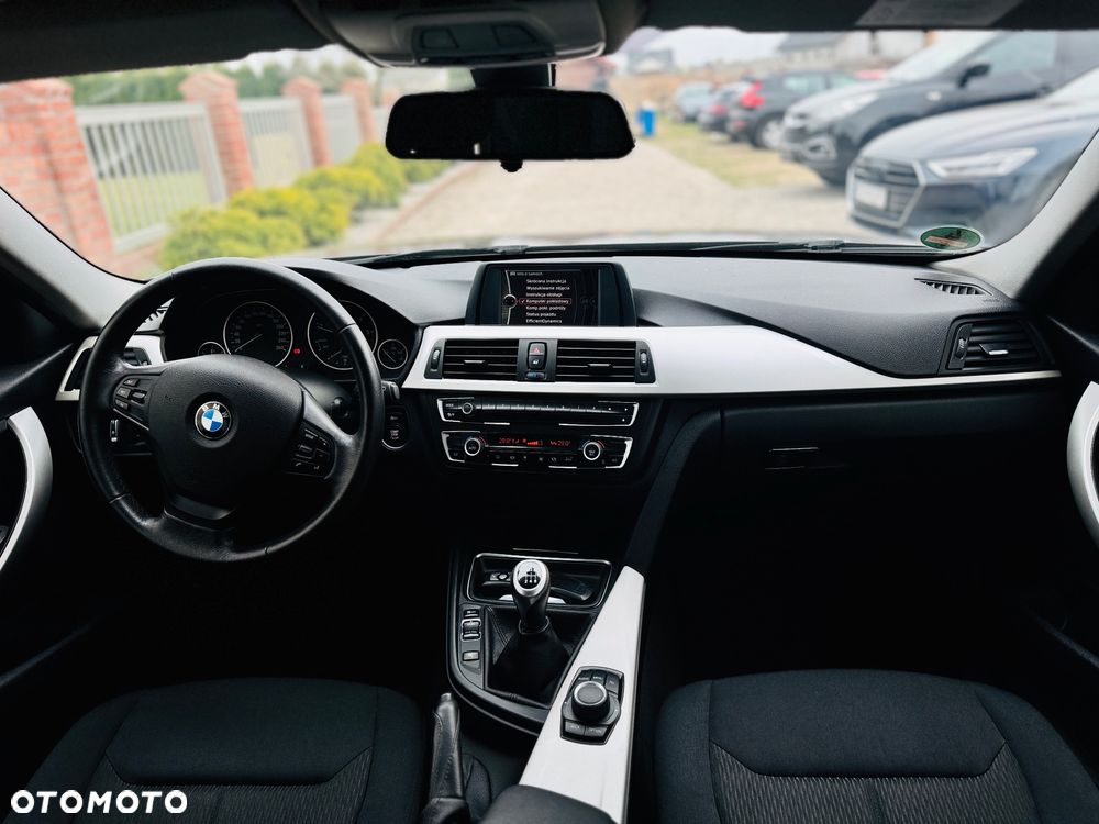 BMW Seria 3 316d DPF Edition Exclusive - 14