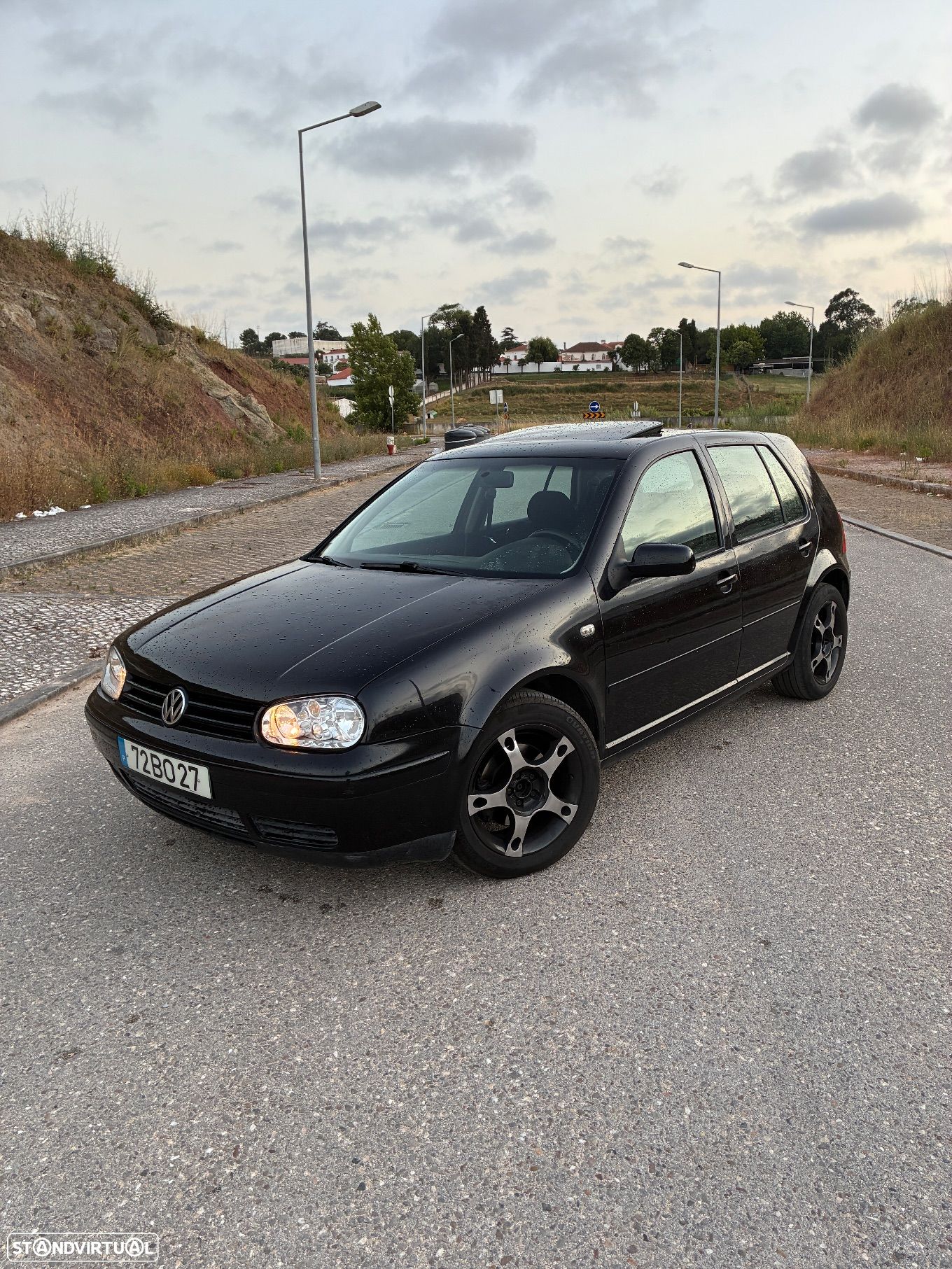 VW Golf 1.9 TDi Highline - 1