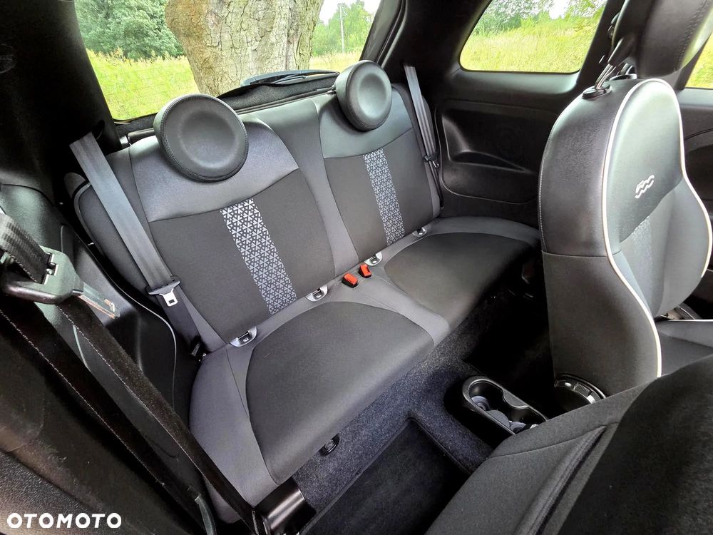 Fiat 500 1.0 Hybrid Sport - 26