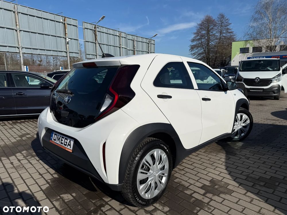 Toyota Aygo 1.0 VVT-i Color Edition - 2