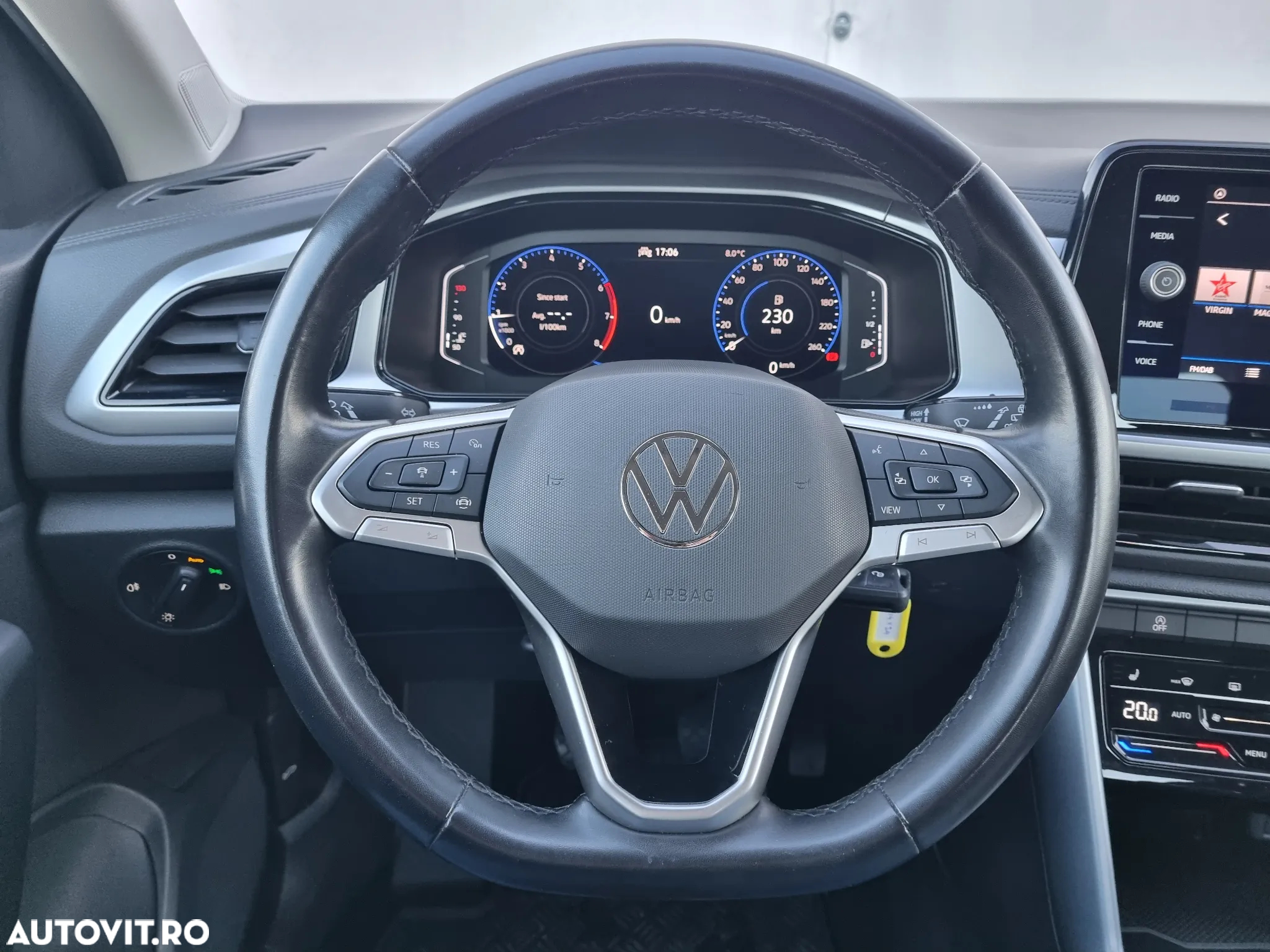 Volkswagen T-ROC 1.0 TSI Life - 14