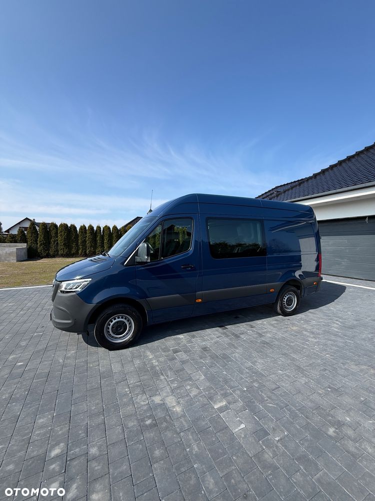 Mercedes-Benz SPRINTER MULTICAB - 2