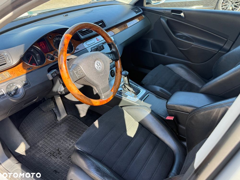 Volkswagen Passat 2.0 TDI DPF Highline DSG - 14